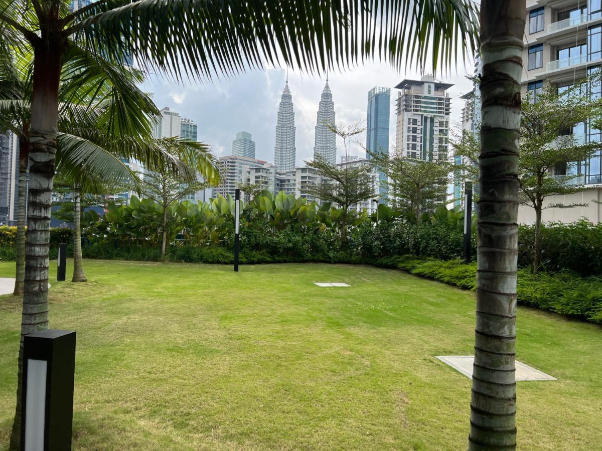 Eaton Suites Klcc Куала-Лумпур Экстерьер фото