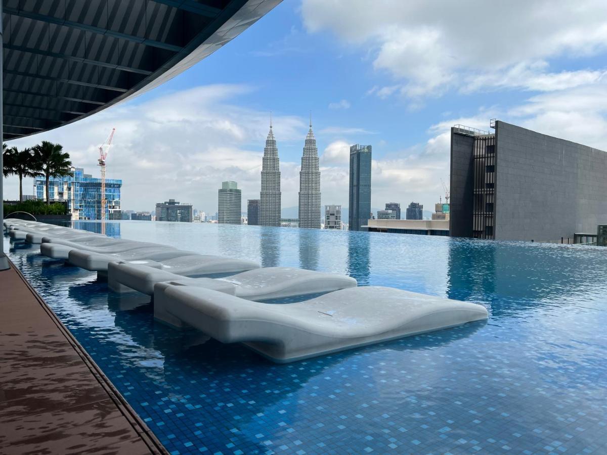 Eaton Suites Klcc Куала-Лумпур Экстерьер фото